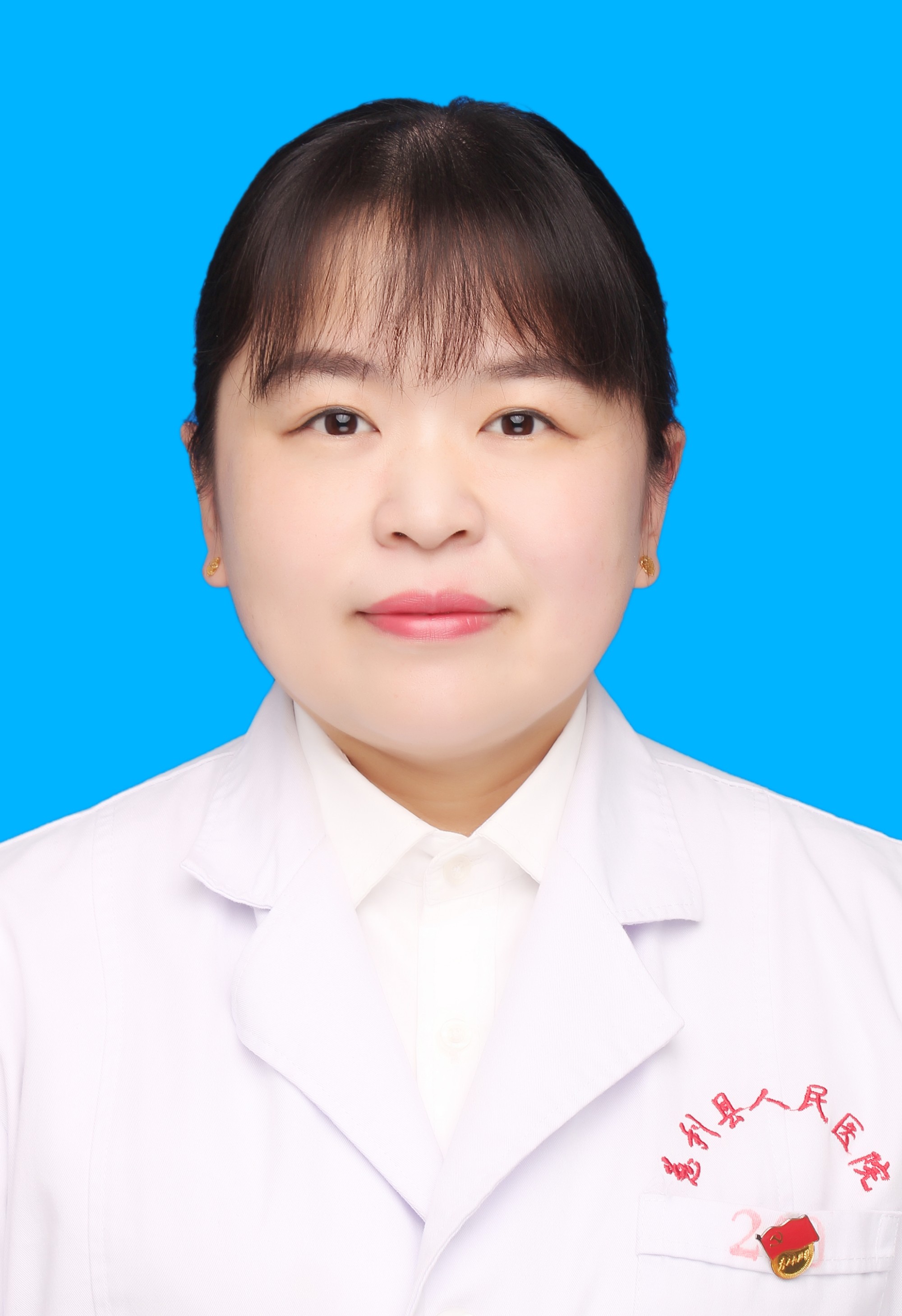 神经内科副主任医师 覃事裕
